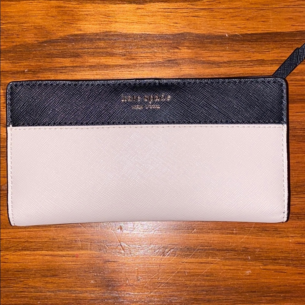 Kate spade wallet